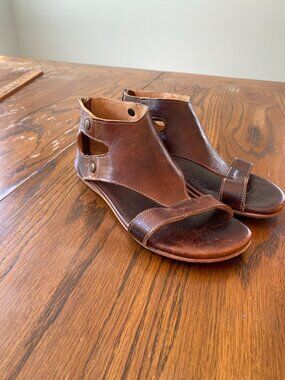 Bed:Stu Soto Womens Leather Sandals With Back Zipper In Brown Size 8.5